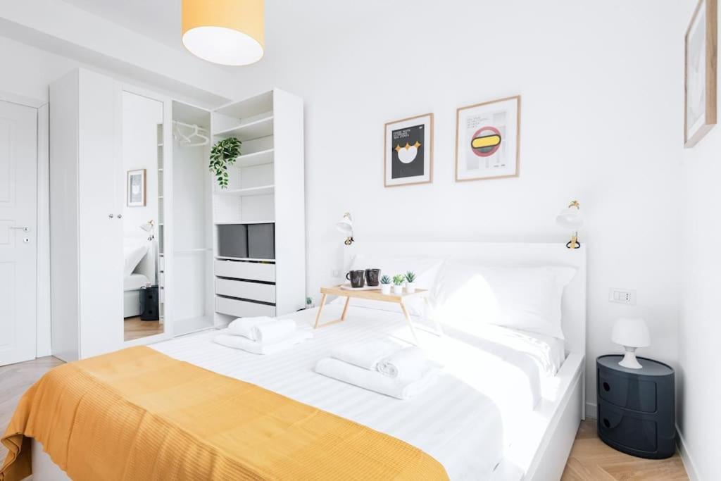 Easylife - Apartment With Balcony Near Navigli Mailand Exterior foto
