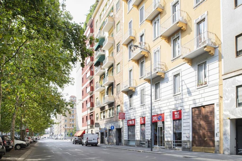 Easylife - Apartment With Balcony Near Navigli Mailand Exterior foto