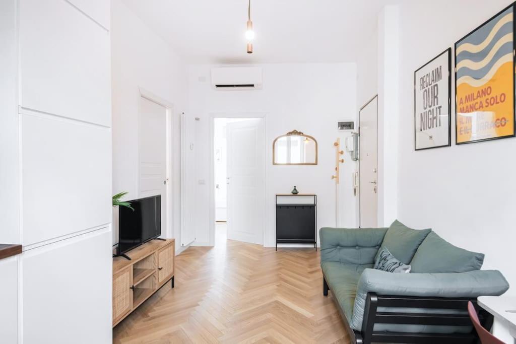Easylife - Apartment With Balcony Near Navigli Mailand Exterior foto